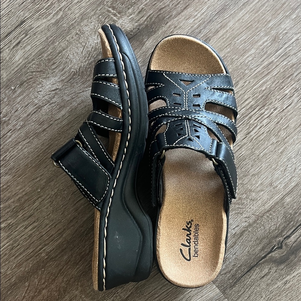Clarks Black Leather Women's Slide Sandals - Picture 2 of 5